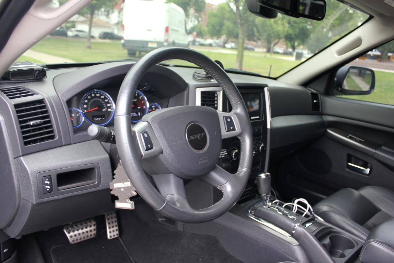 Jeep Grand Cherokee SRT-8 2008