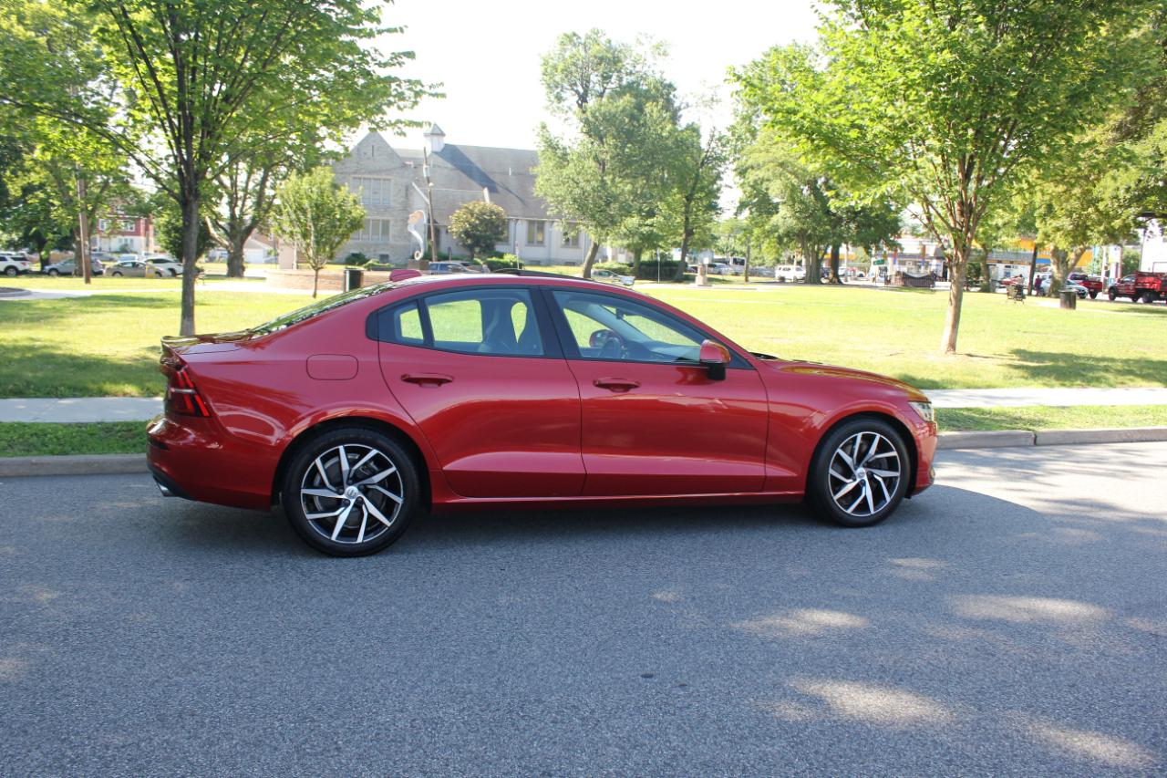 Volvo S60 T6 Momentum AWD 2019