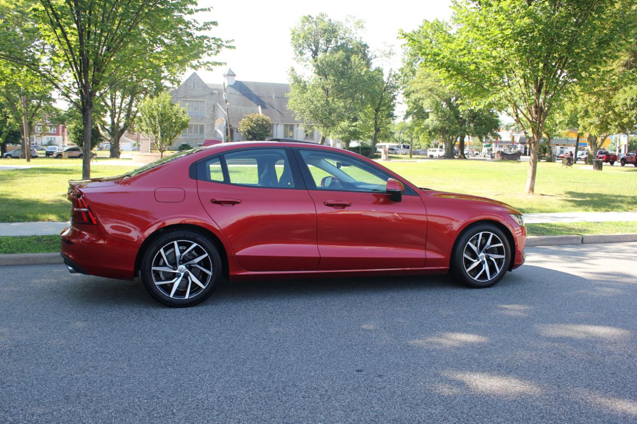Volvo S60 T6 Momentum AWD 2019