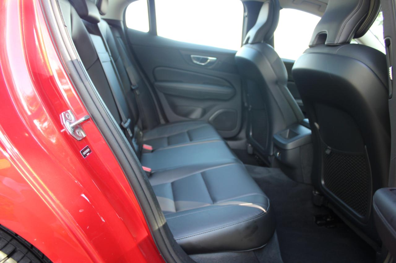 Volvo S60 T6 Momentum AWD 2019