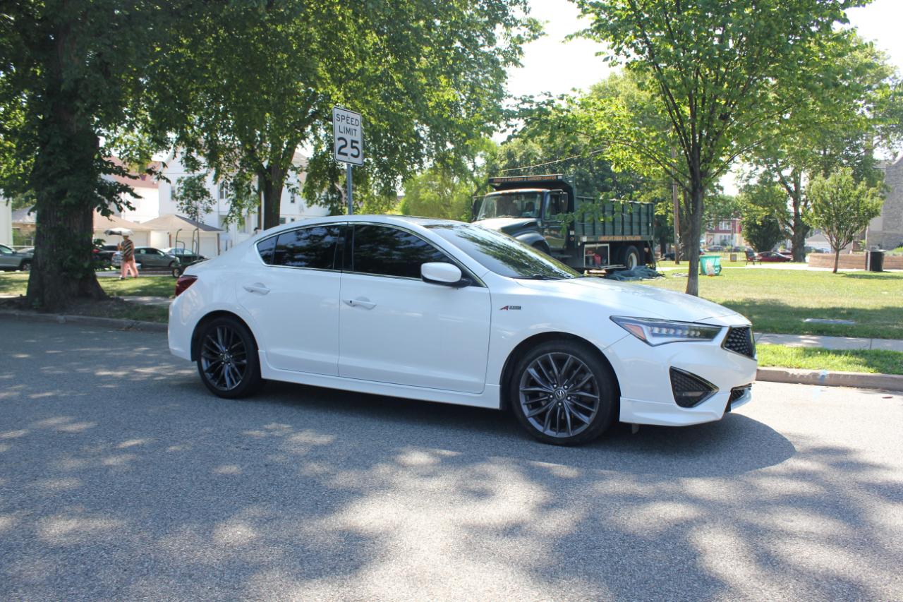 Acura ILX 8-Spd AT w/ Premium & A-SPEC Packages 2020