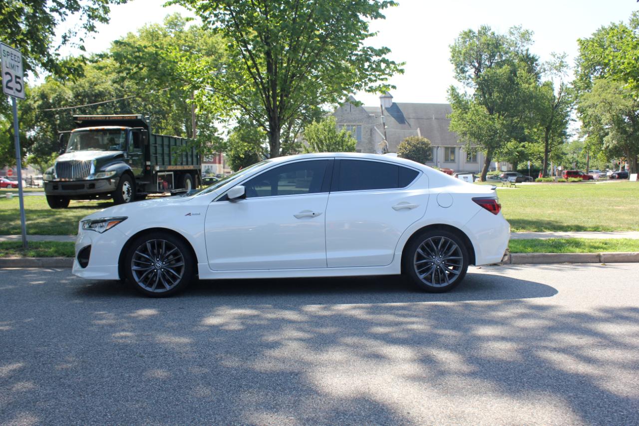 Acura ILX 8-Spd AT w/ Premium & A-SPEC Packages 2020