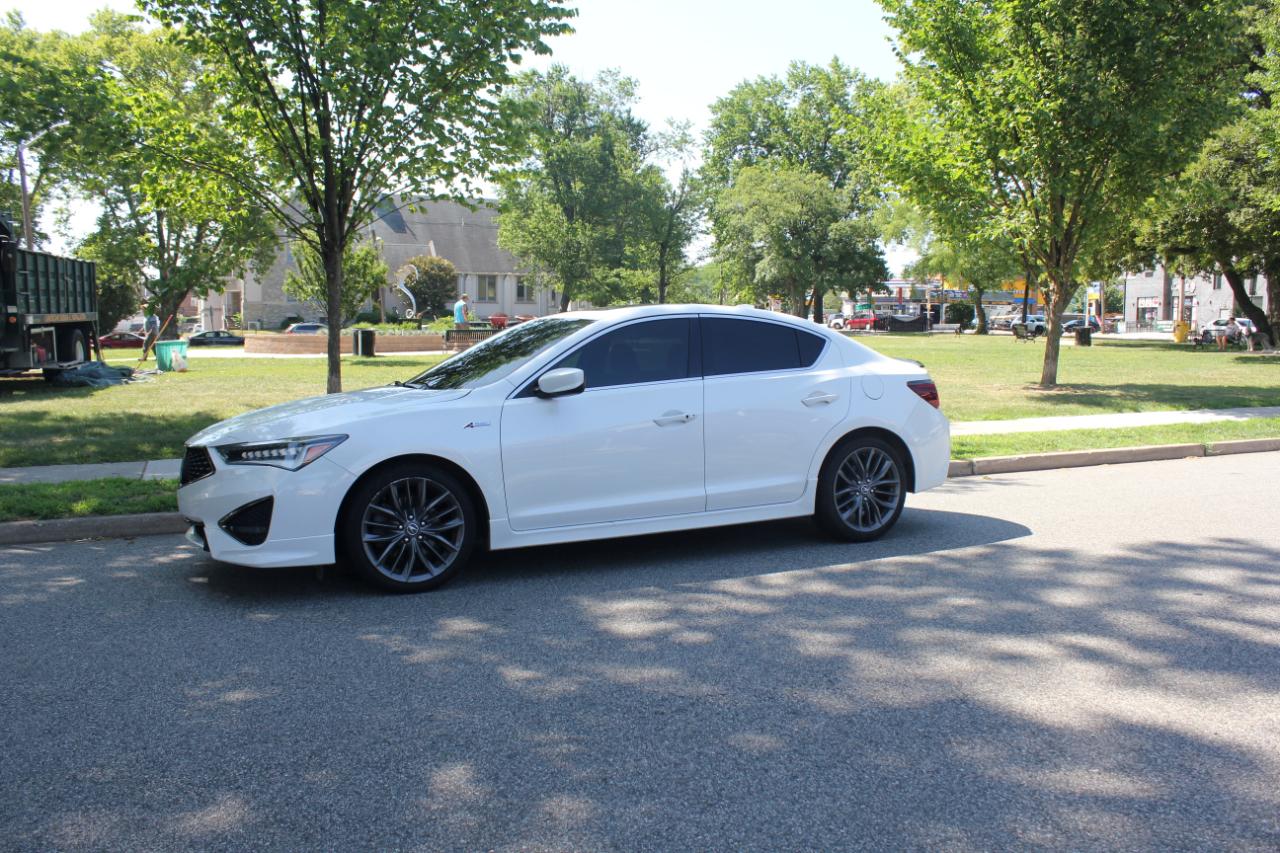 Acura ILX 8-Spd AT w/ Premium & A-SPEC Packages 2020