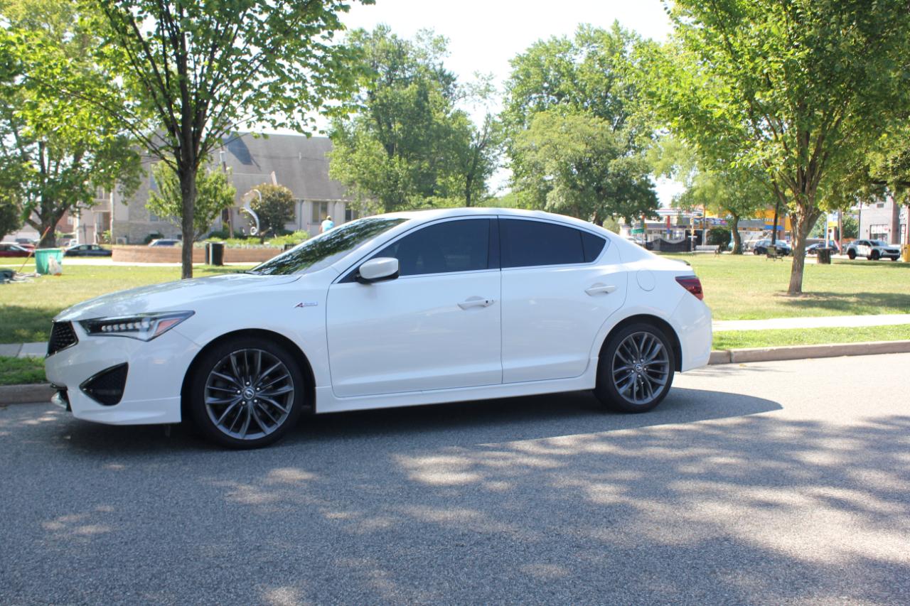 Acura ILX 8-Spd AT w/ Premium & A-SPEC Packages 2020