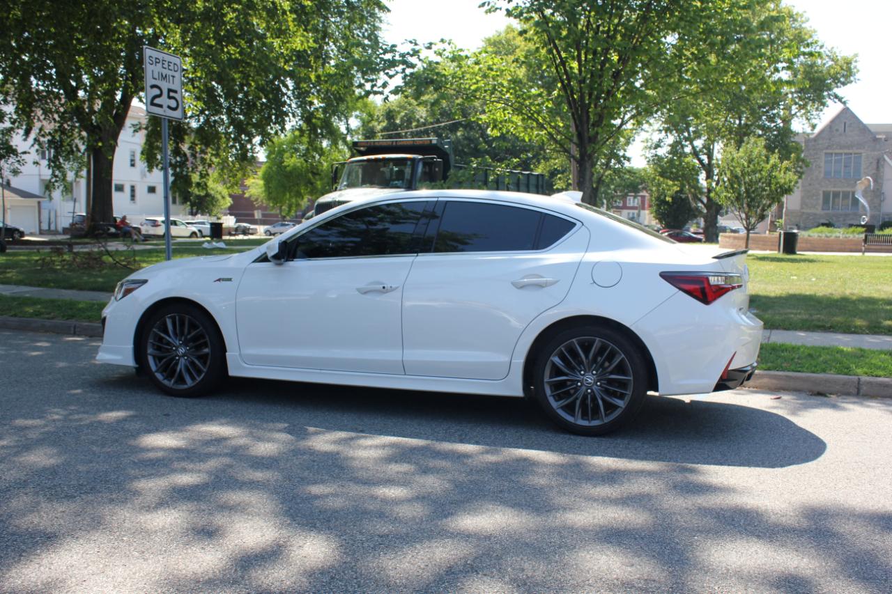 Acura ILX 8-Spd AT w/ Premium & A-SPEC Packages 2020
