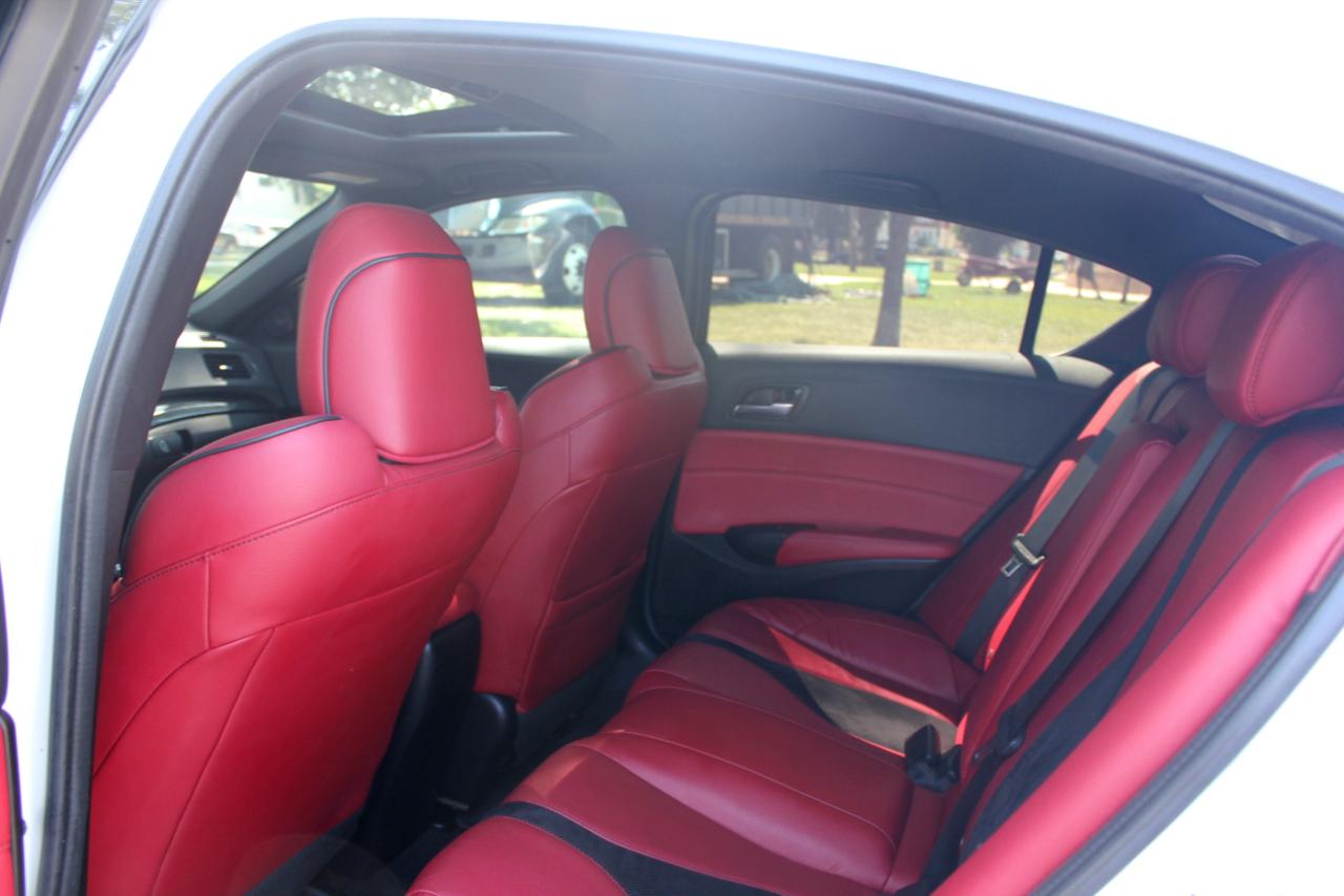 Acura ILX 8-Spd AT w/ Premium & A-SPEC Packages 2020