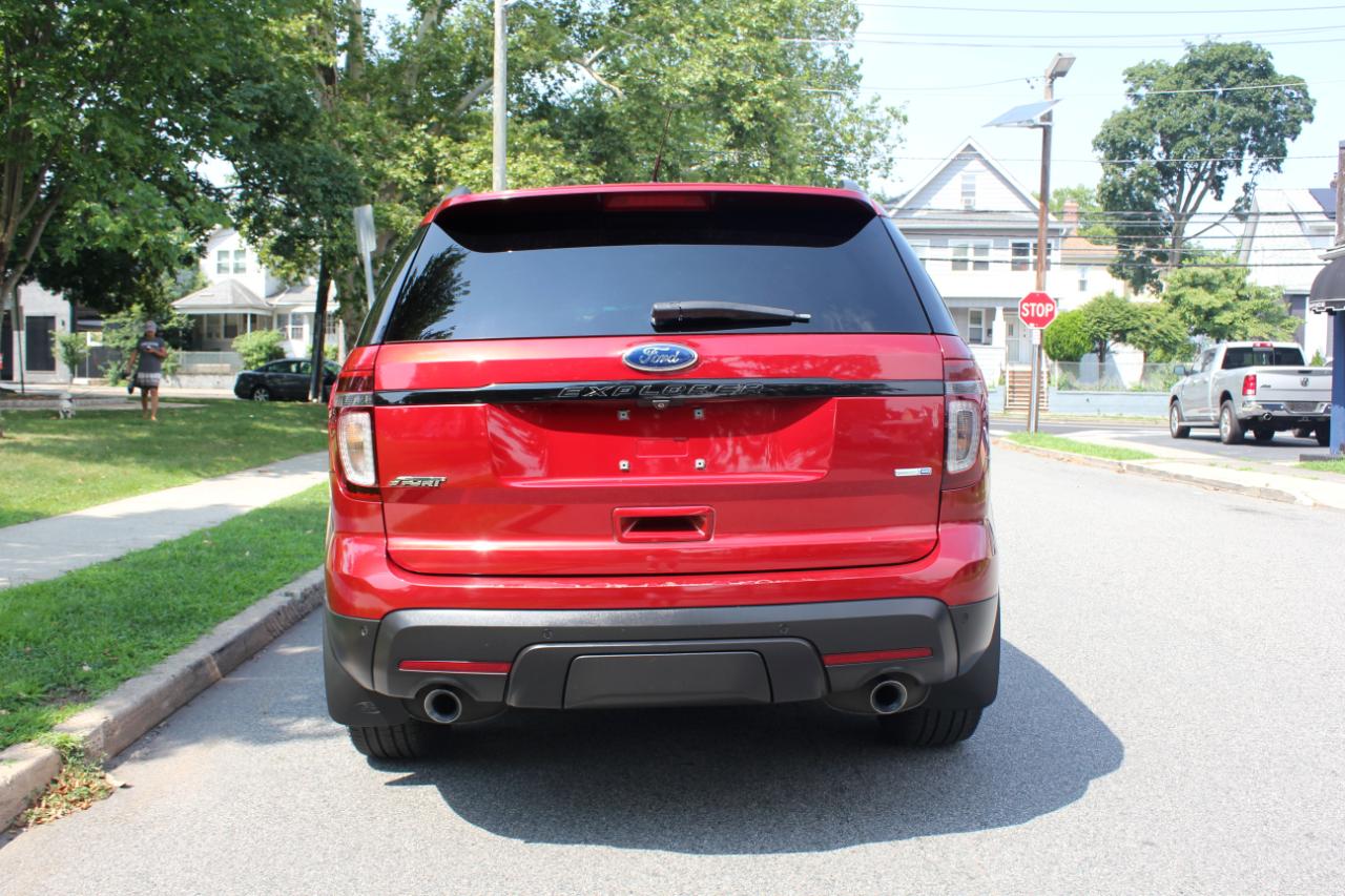 Ford Explorer Sport 4WD 2013