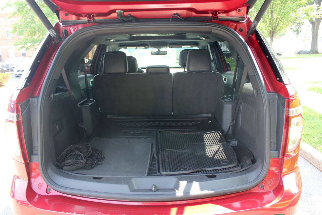Ford Explorer Sport 4WD 2013