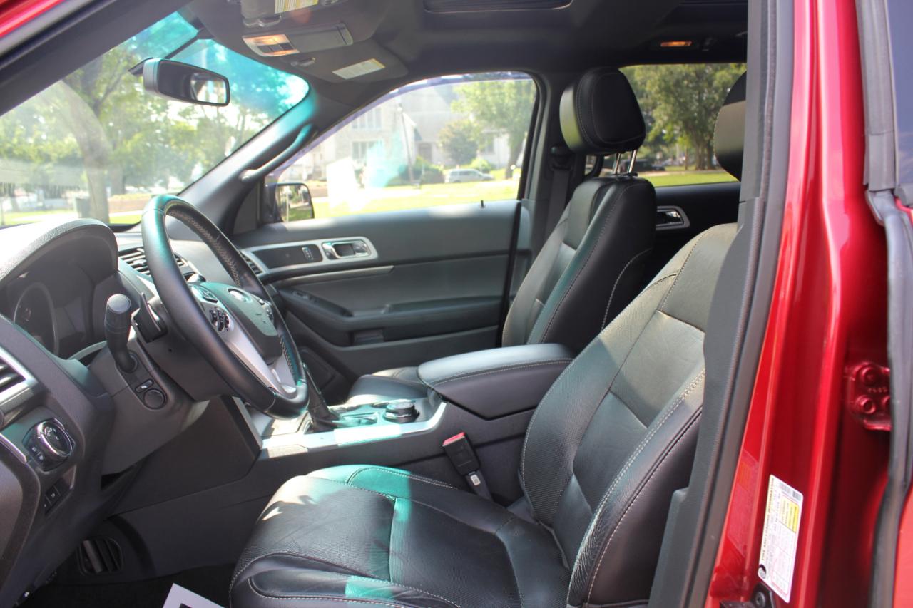Ford Explorer Sport 4WD 2013