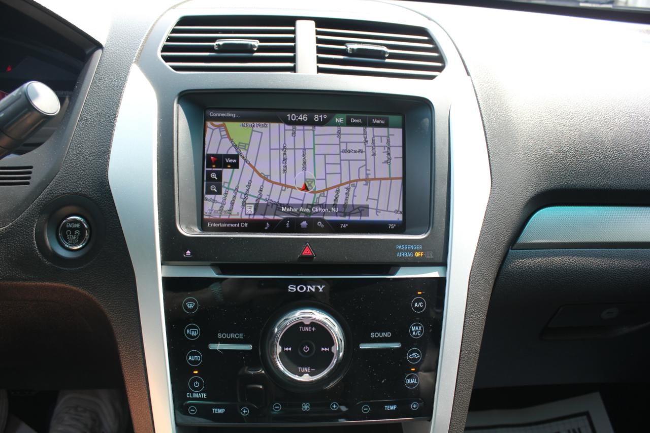 Ford Explorer Sport 4WD 2013
