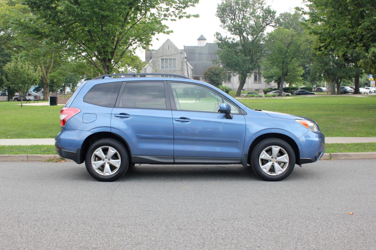 Subaru Forester 2.5i Premium PZEV CVT 2016