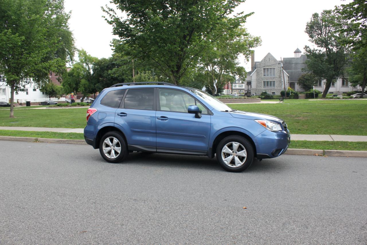 Subaru Forester 2.5i Premium PZEV CVT 2016