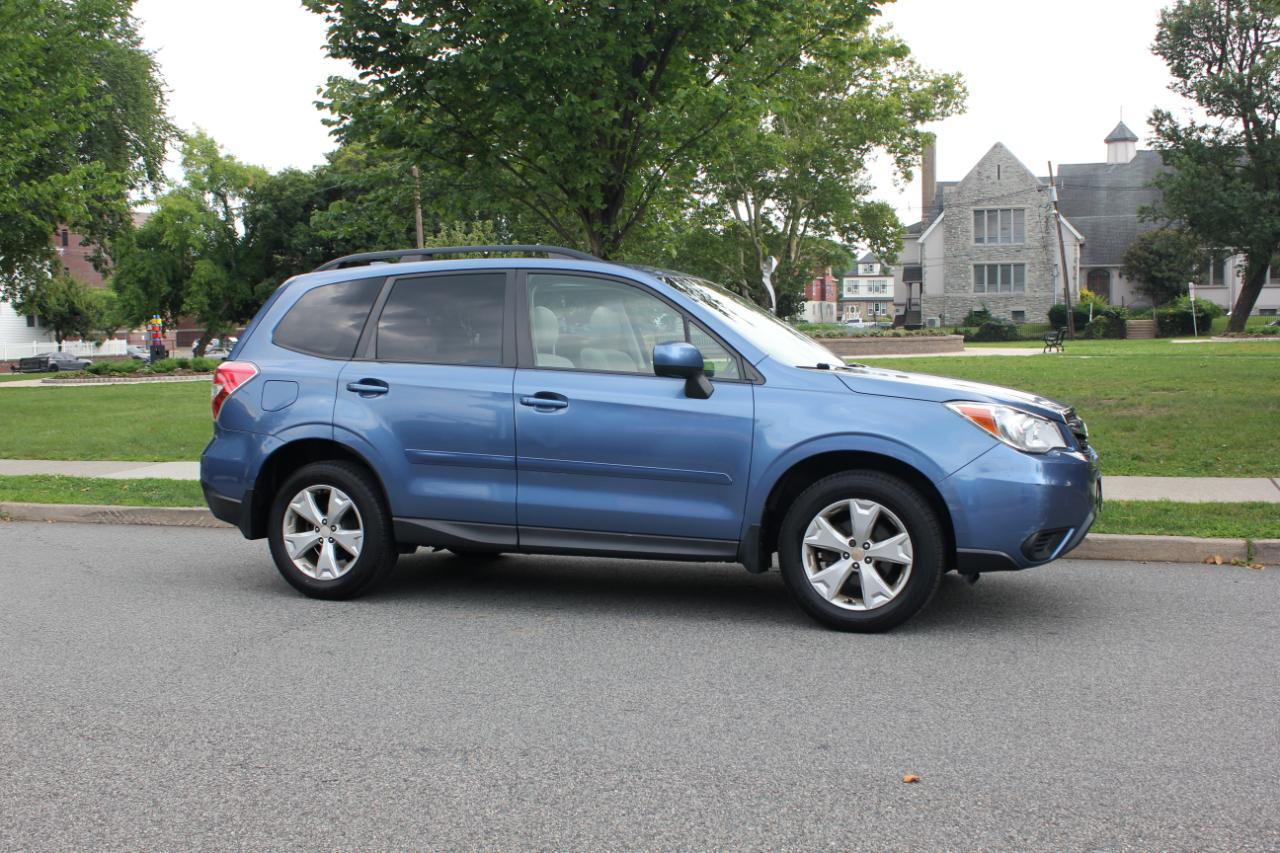 Subaru Forester 2.5i Premium PZEV CVT 2016
