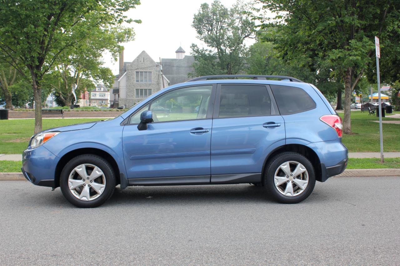 Subaru Forester 2.5i Premium PZEV CVT 2016