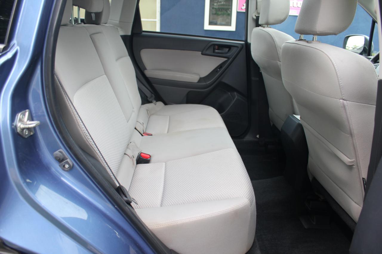 Subaru Forester 2.5i Premium PZEV CVT 2016