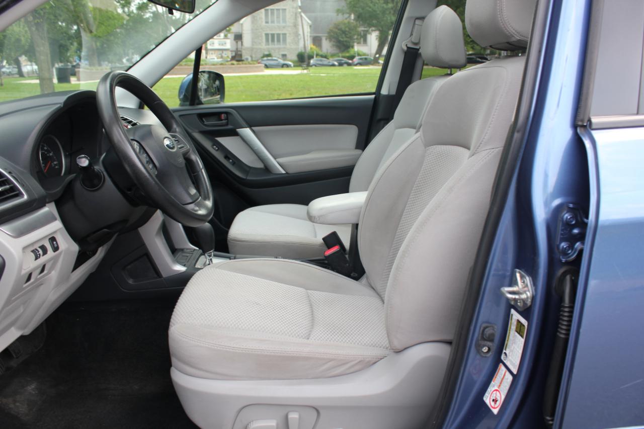 Subaru Forester 2.5i Premium PZEV CVT 2016