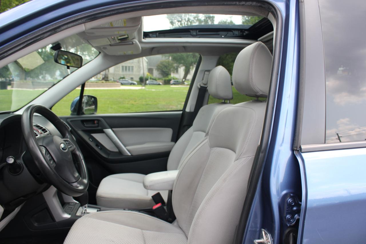 Subaru Forester 2.5i Premium PZEV CVT 2016