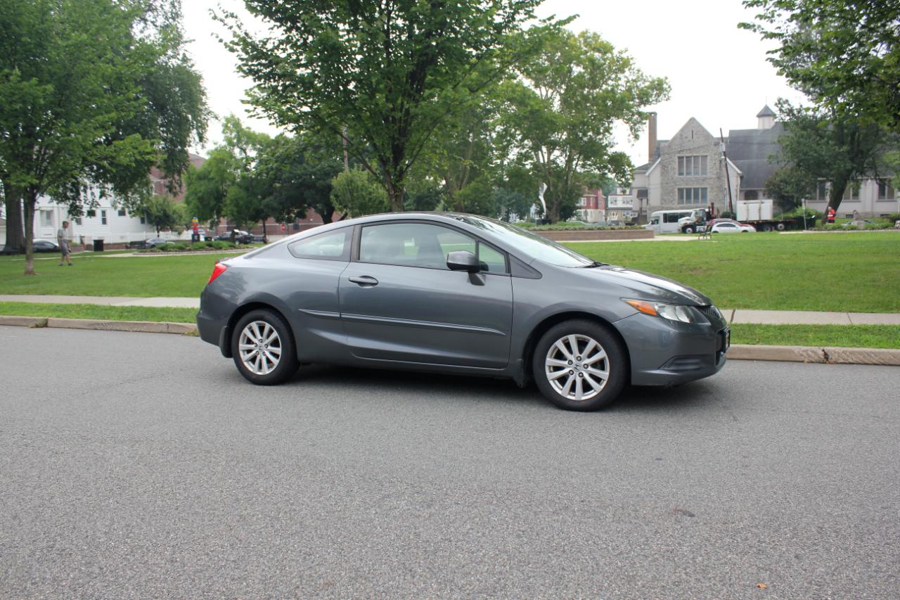 Honda Civic EX Coupe 5-Speed AT 2012