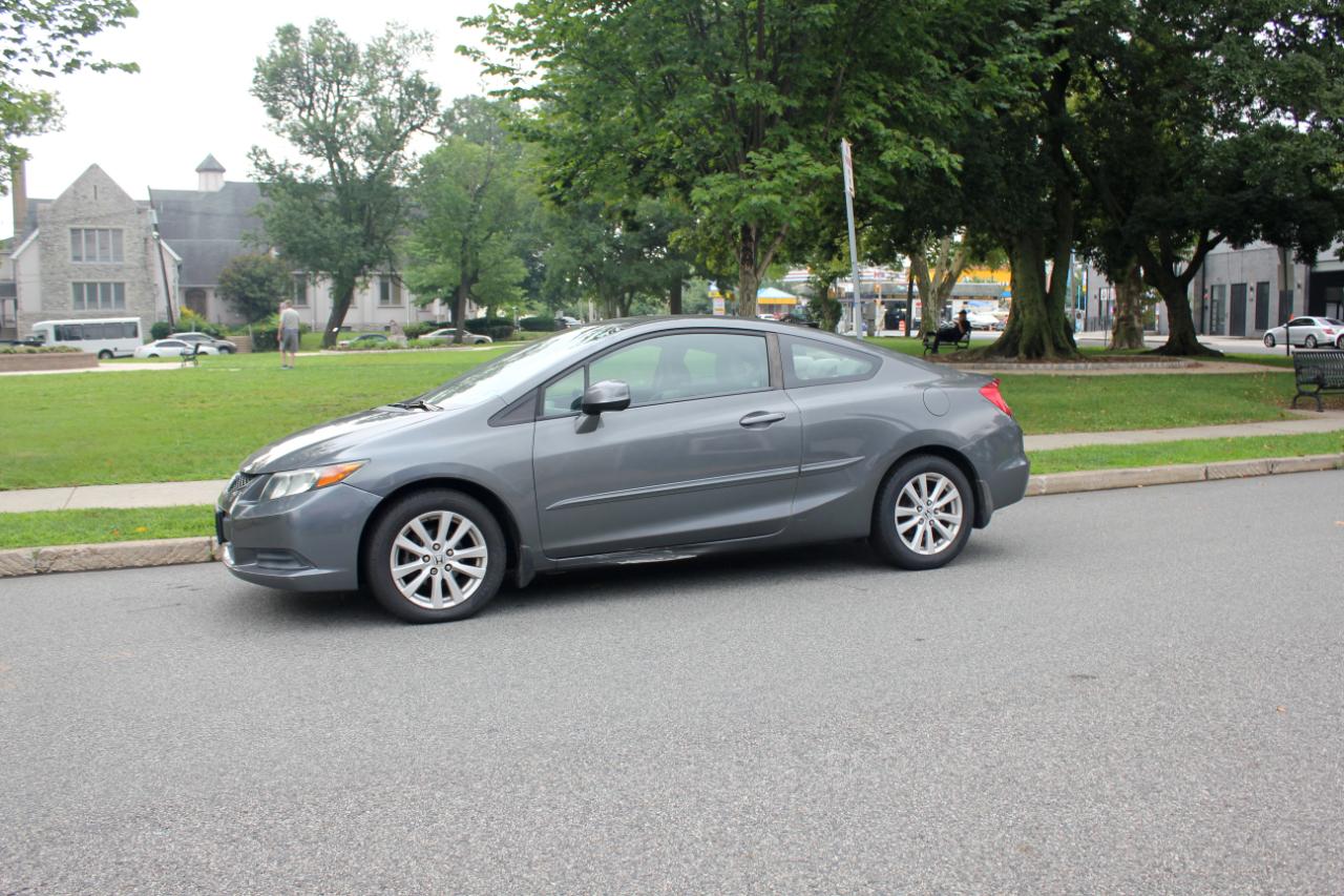 Honda Civic EX Coupe 5-Speed AT 2012