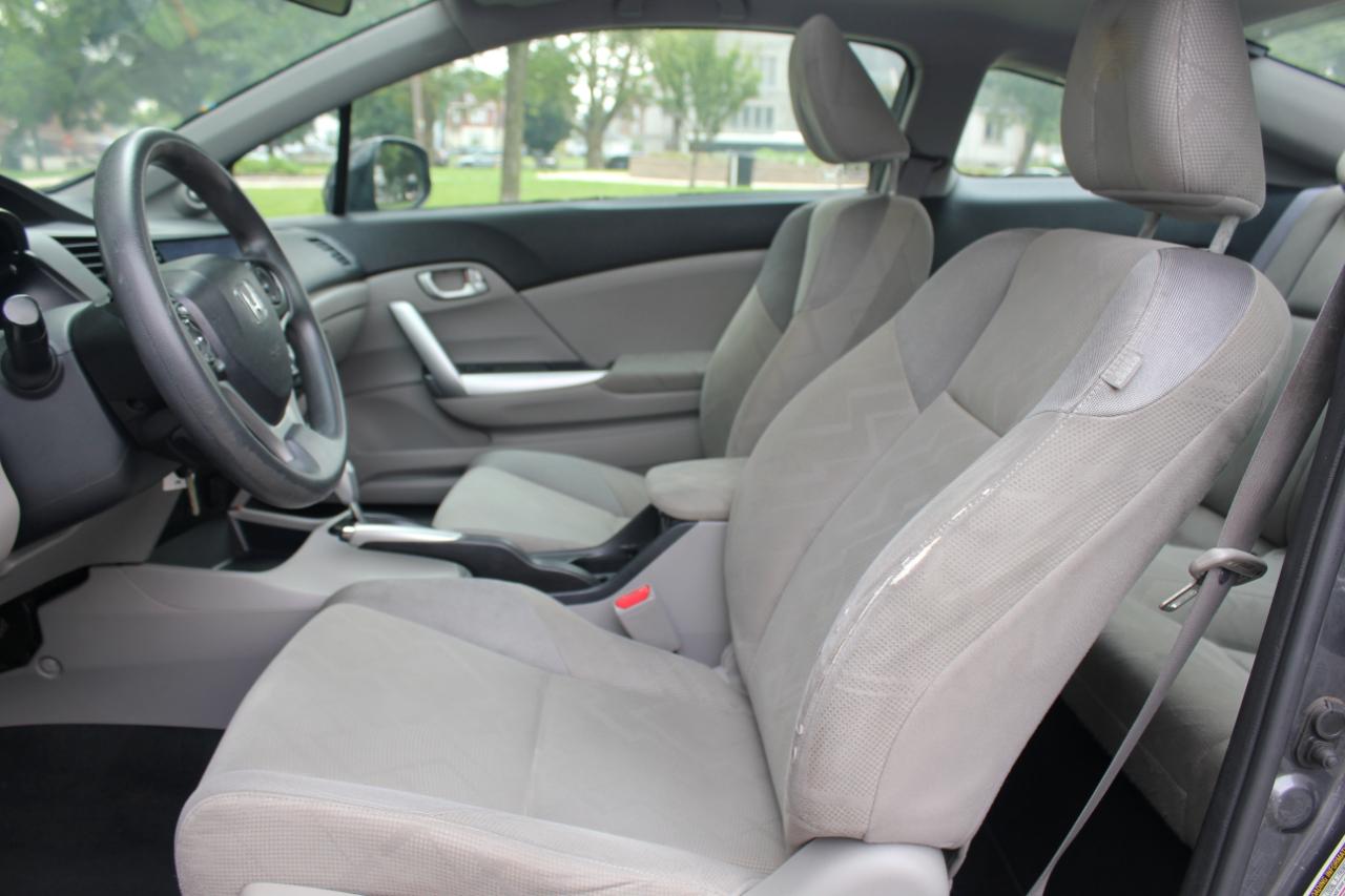 Honda Civic EX Coupe 5-Speed AT 2012