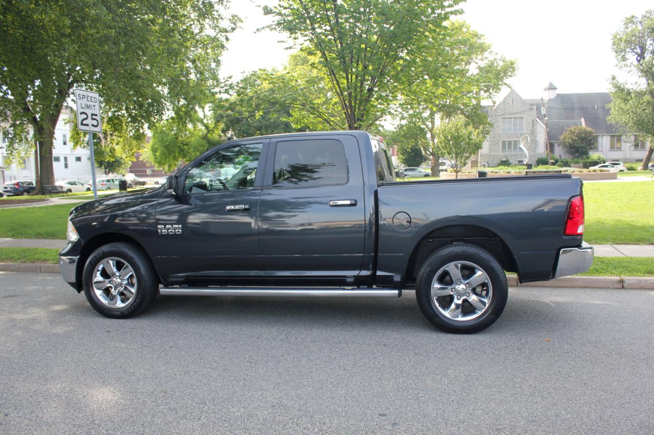 RAM 1500 Big Horn Crew Cab SWB 4WD 2018