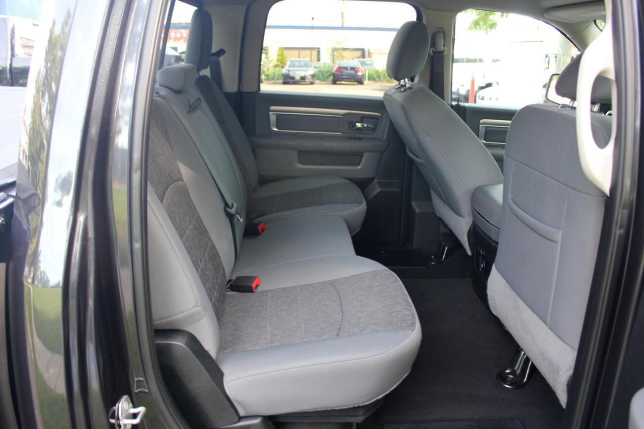 RAM 1500 Big Horn Crew Cab SWB 4WD 2018