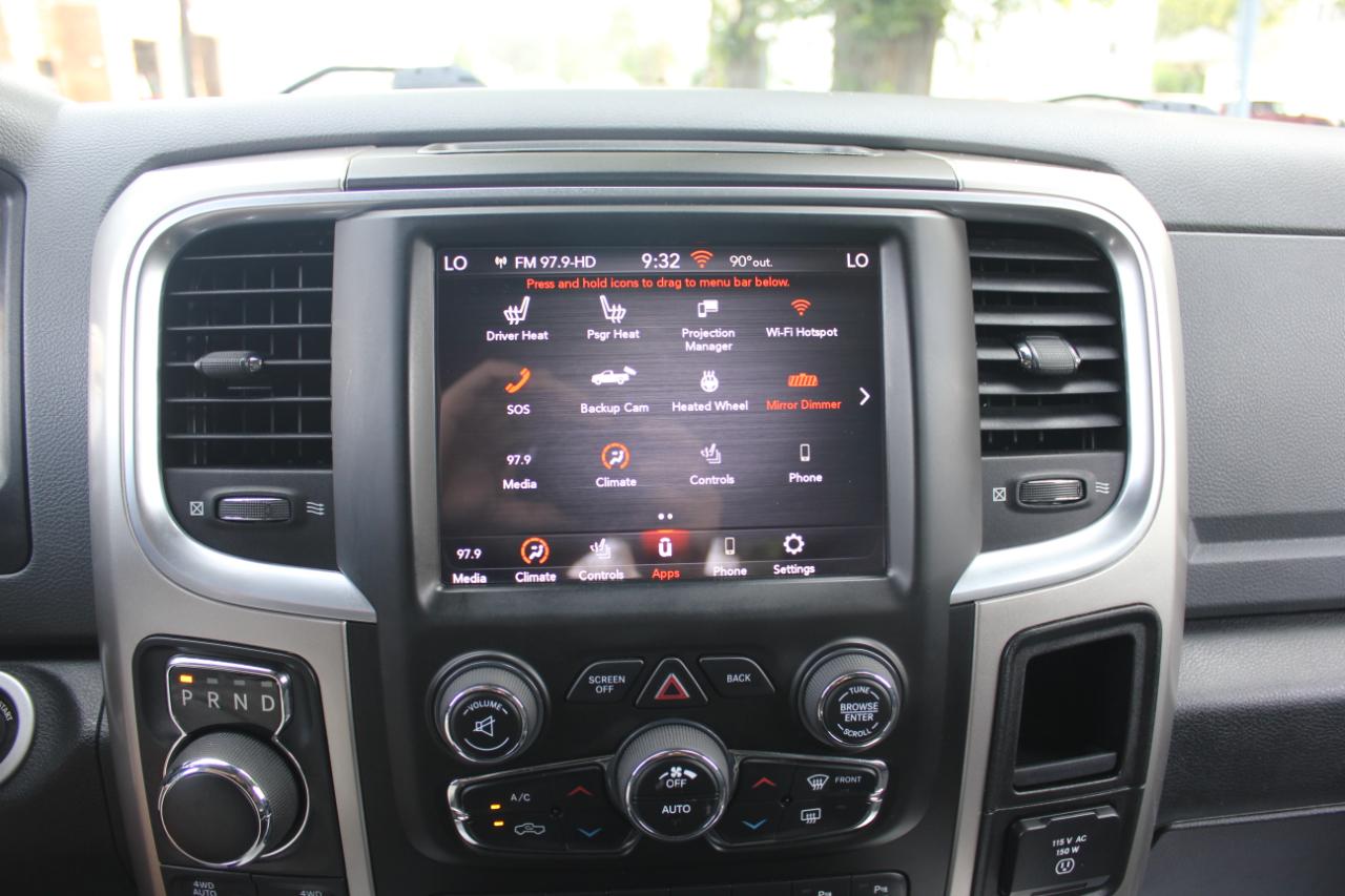 RAM 1500 Big Horn Crew Cab SWB 4WD 2018