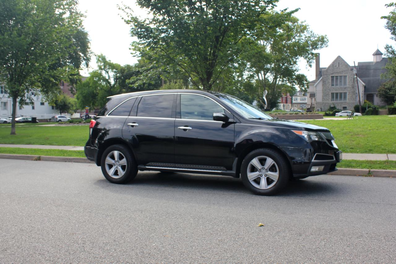 Acura MDX 6-Spd AT w/Tech and Entertainment Package 2011