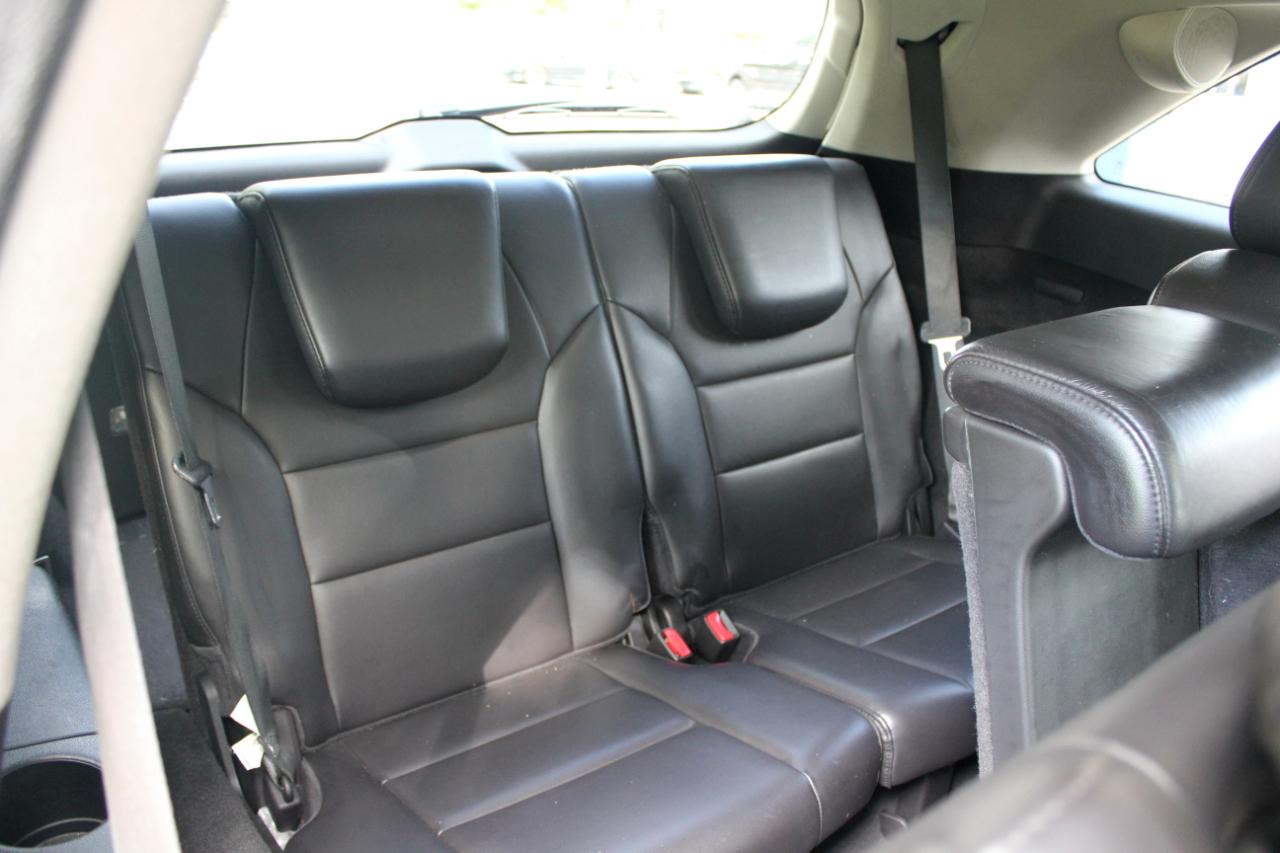 Acura MDX 6-Spd AT w/Tech and Entertainment Package 2011