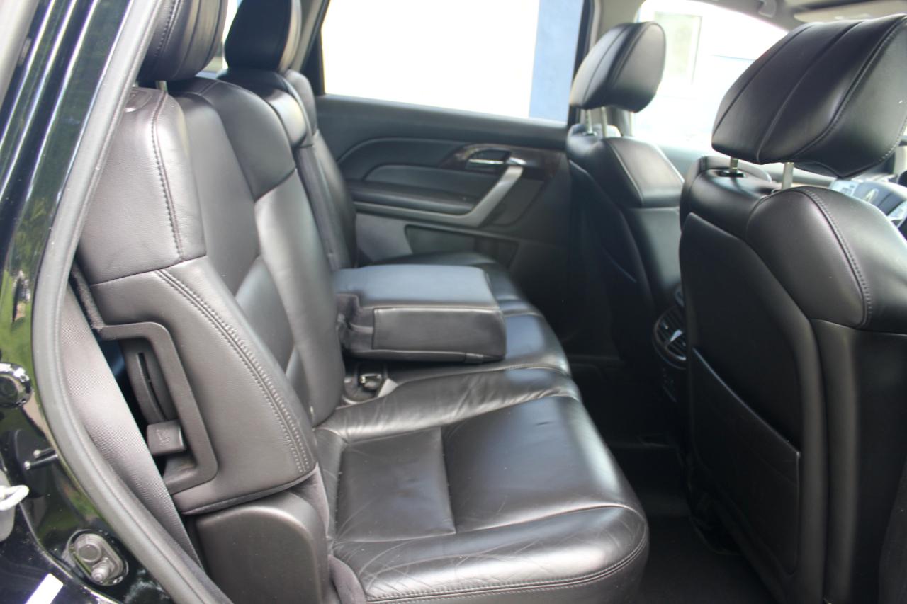 Acura MDX 6-Spd AT w/Tech and Entertainment Package 2011