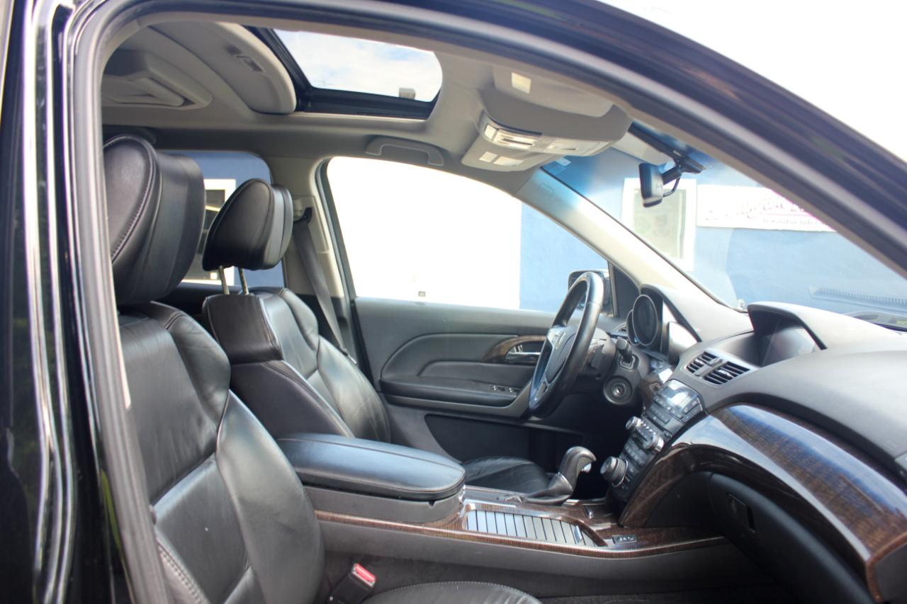 Acura MDX 6-Spd AT w/Tech and Entertainment Package 2011