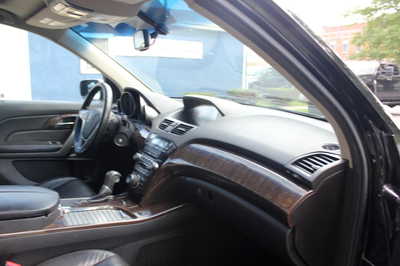 Acura MDX 6-Spd AT w/Tech and Entertainment Package 2011