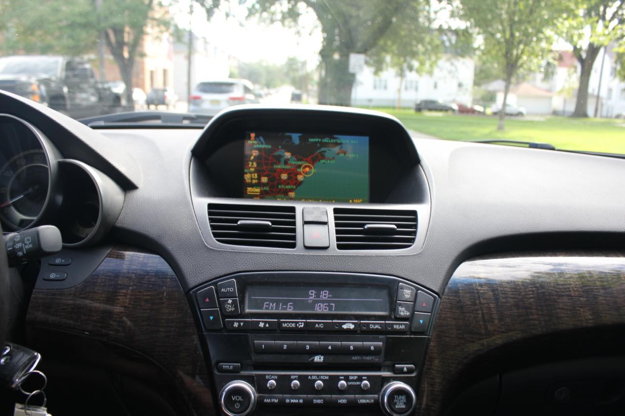 Acura MDX 6-Spd AT w/Tech and Entertainment Package 2011