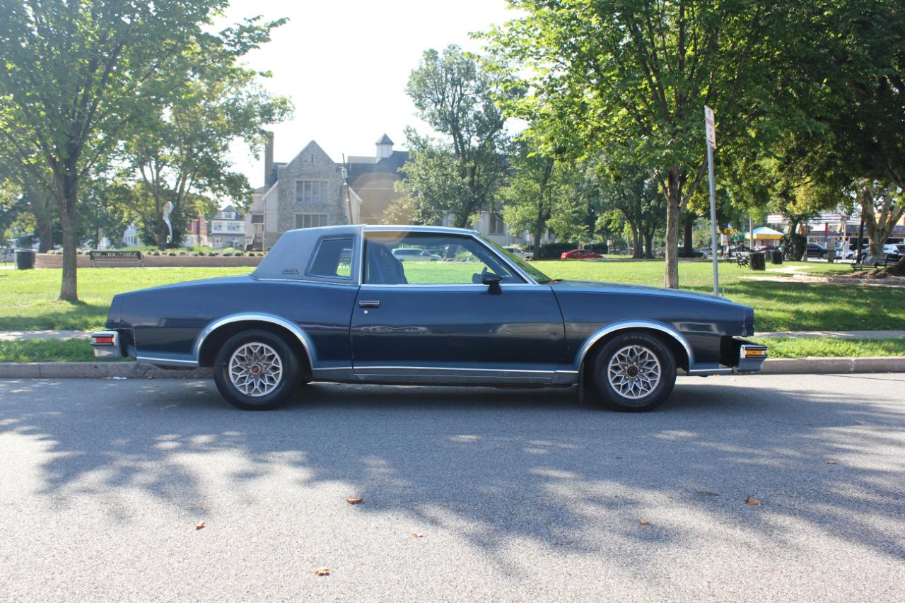 Pontiac Grand Prix  1980