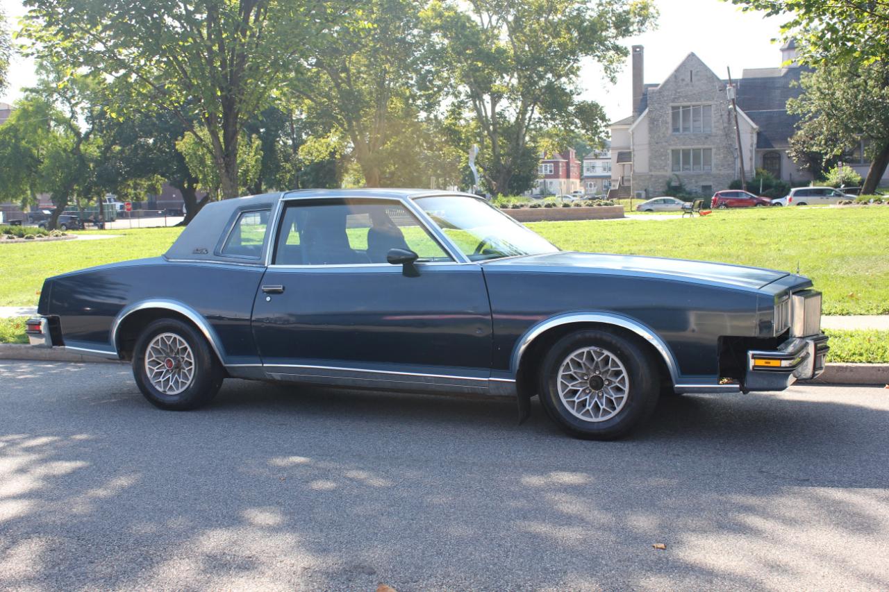 Pontiac Grand Prix  1980