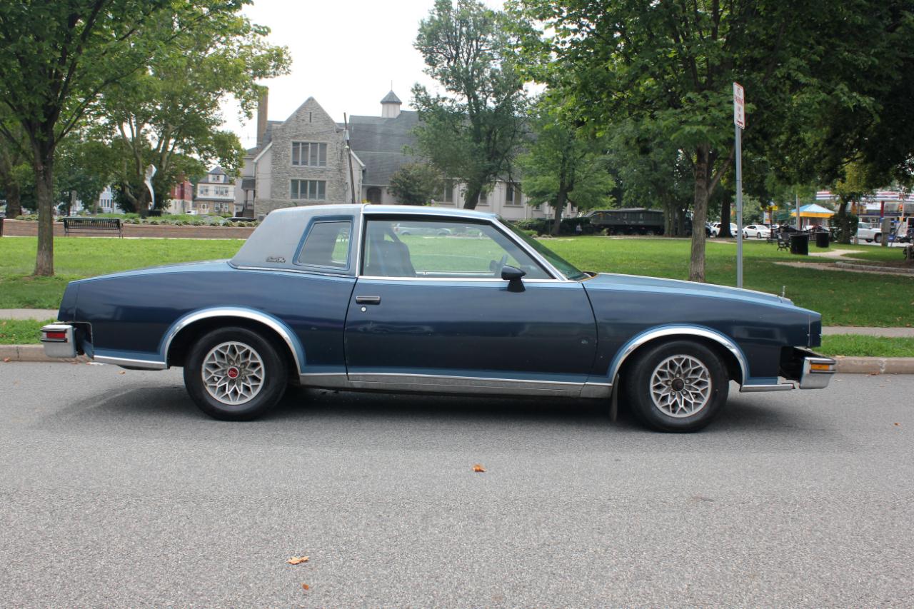Pontiac Grand Prix  1980