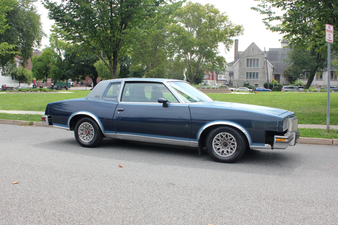 Pontiac Grand Prix  1980