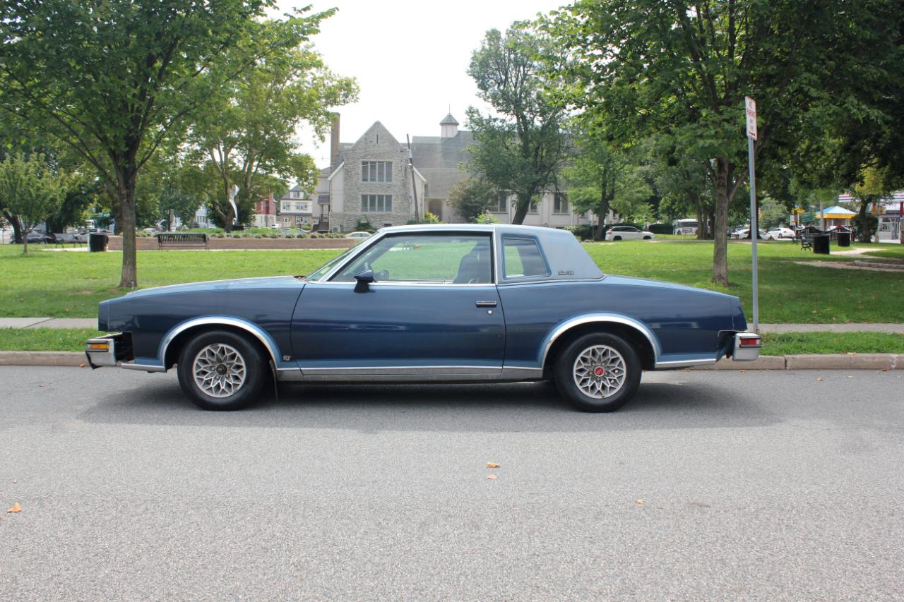 Pontiac Grand Prix  1980