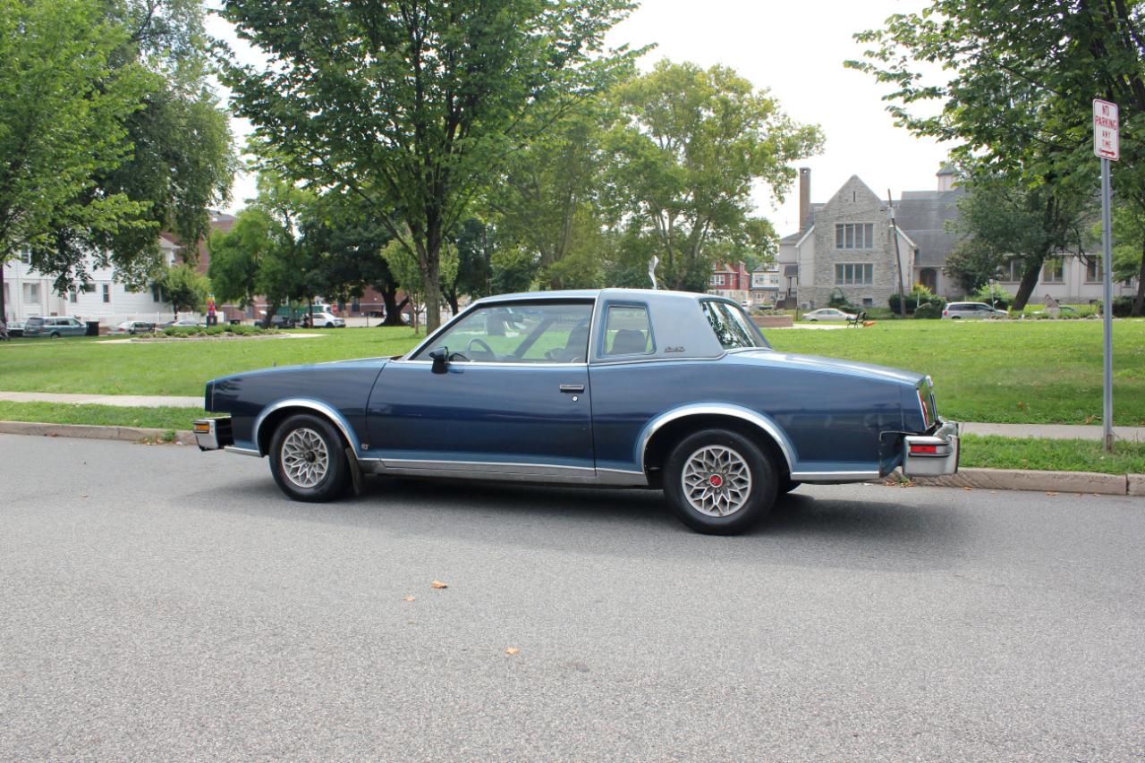 Pontiac Grand Prix  1980