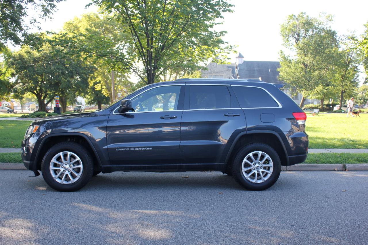 Jeep Grand Cherokee Laredo 4WD 2015
