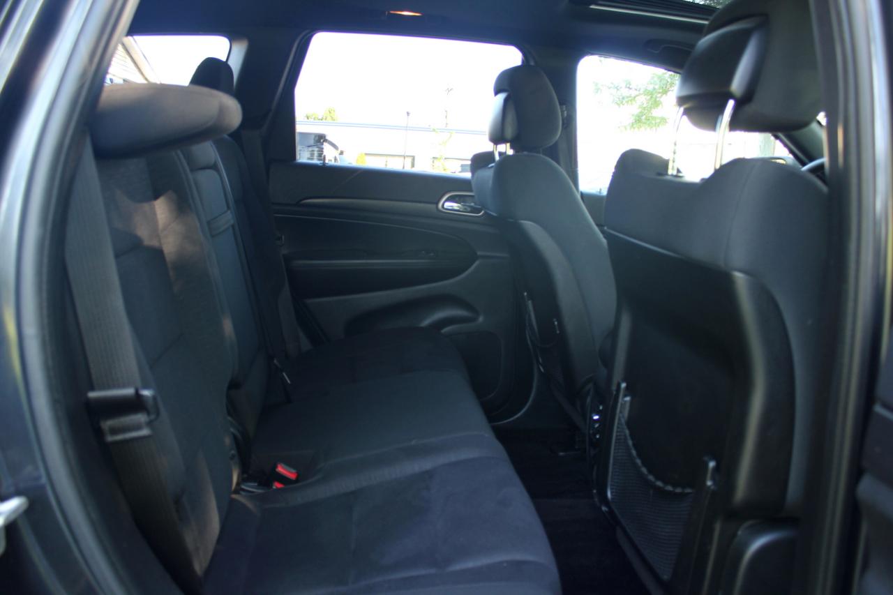 Jeep Grand Cherokee Laredo 4WD 2015