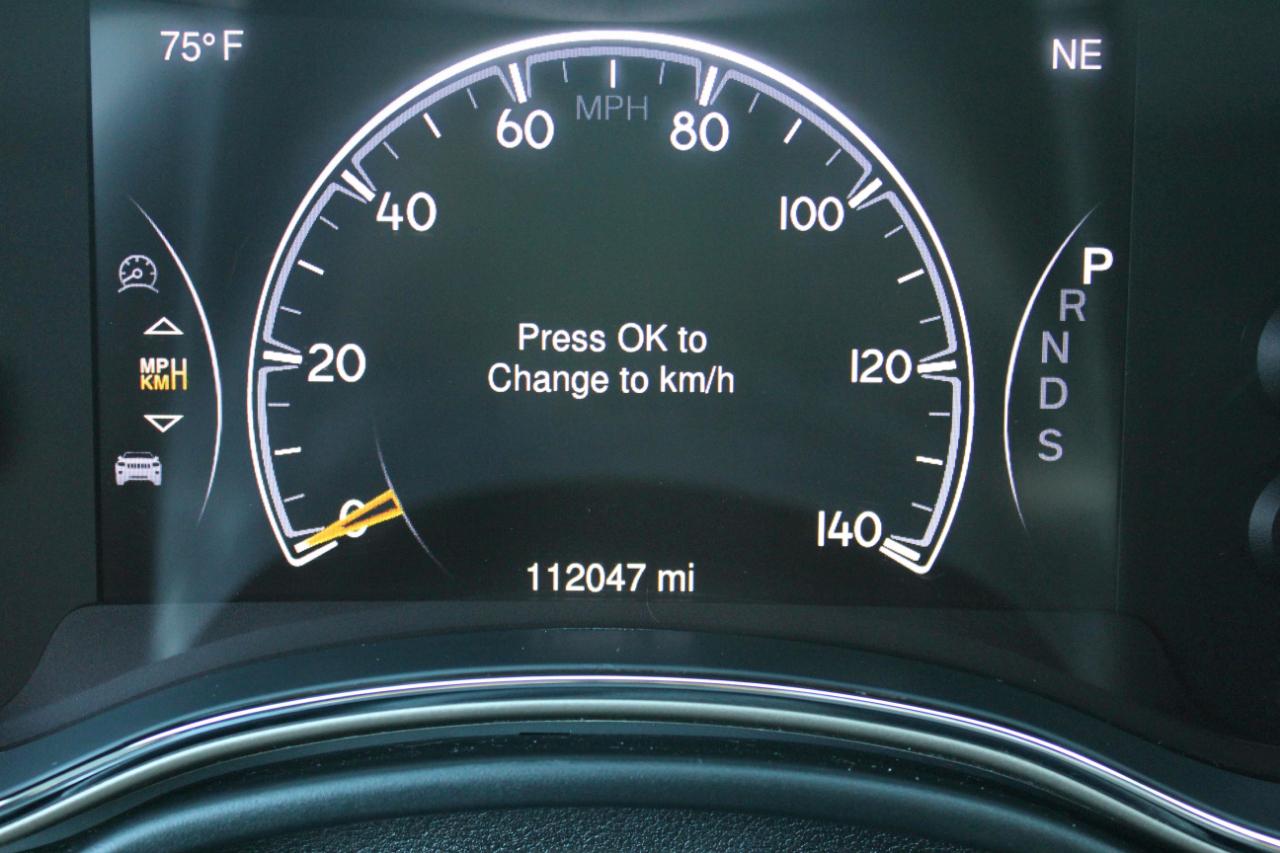Jeep Grand Cherokee Laredo 4WD 2015