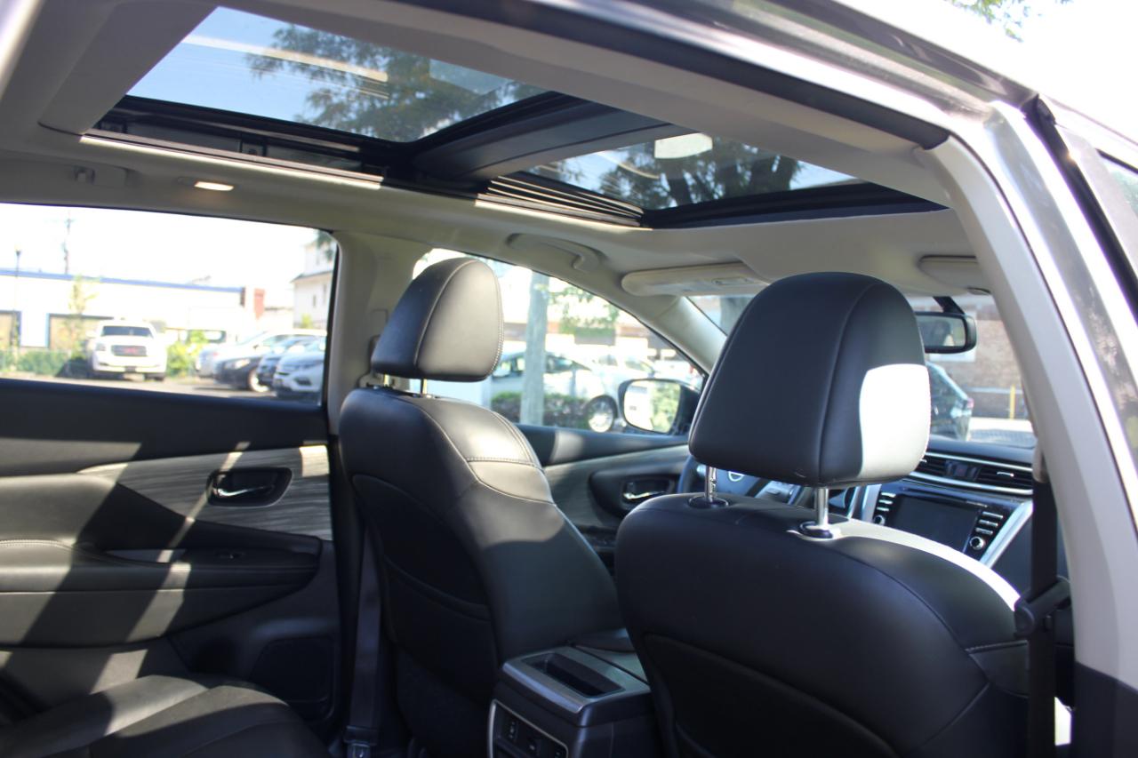 Nissan Murano SV AWD 2015