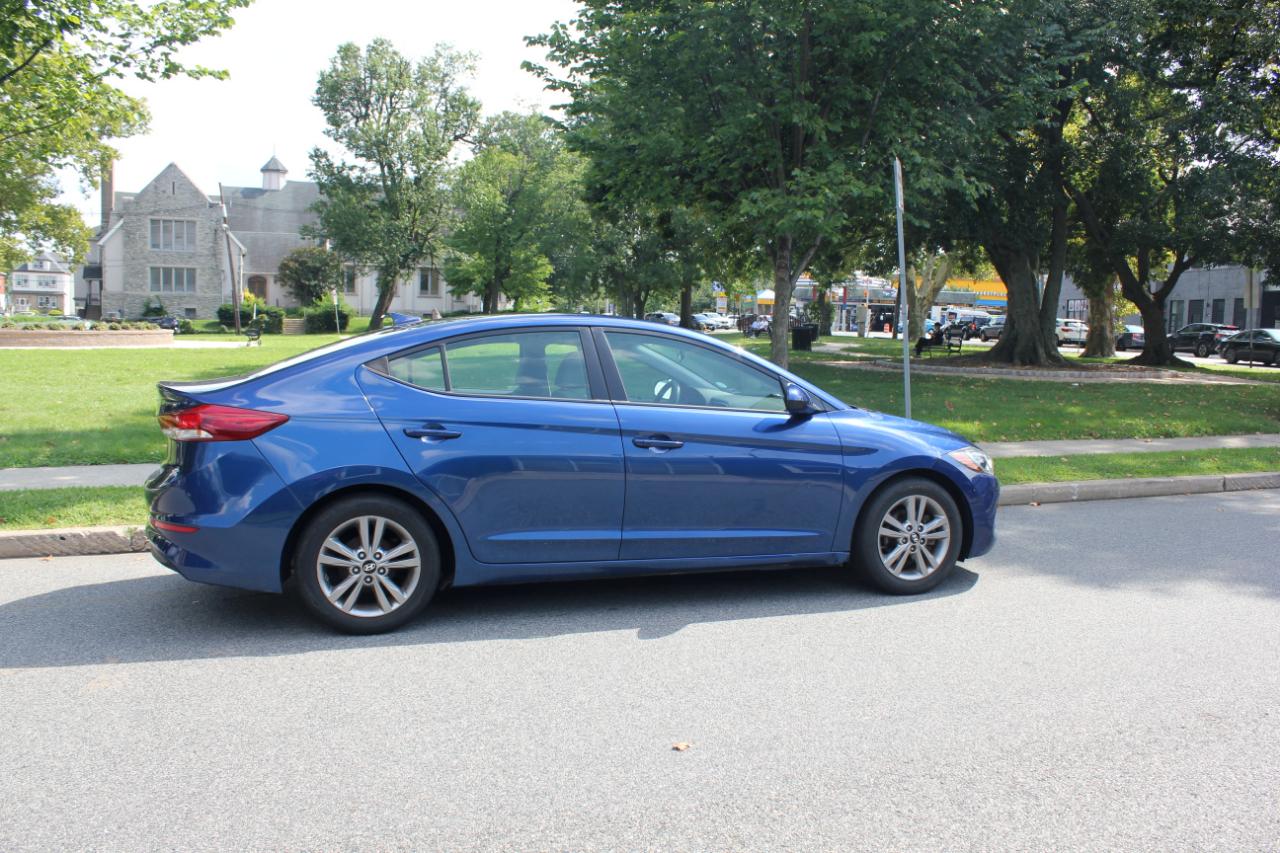 Hyundai Elantra SE 2017