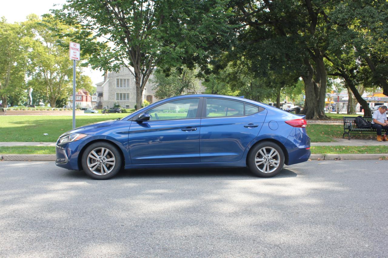 Hyundai Elantra SE 2017