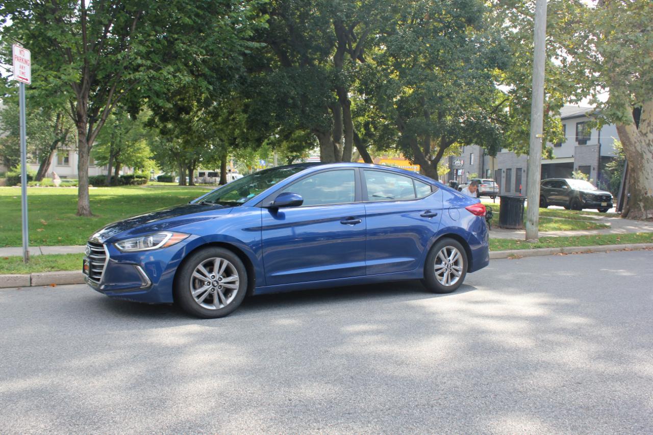 Hyundai Elantra SE 2017