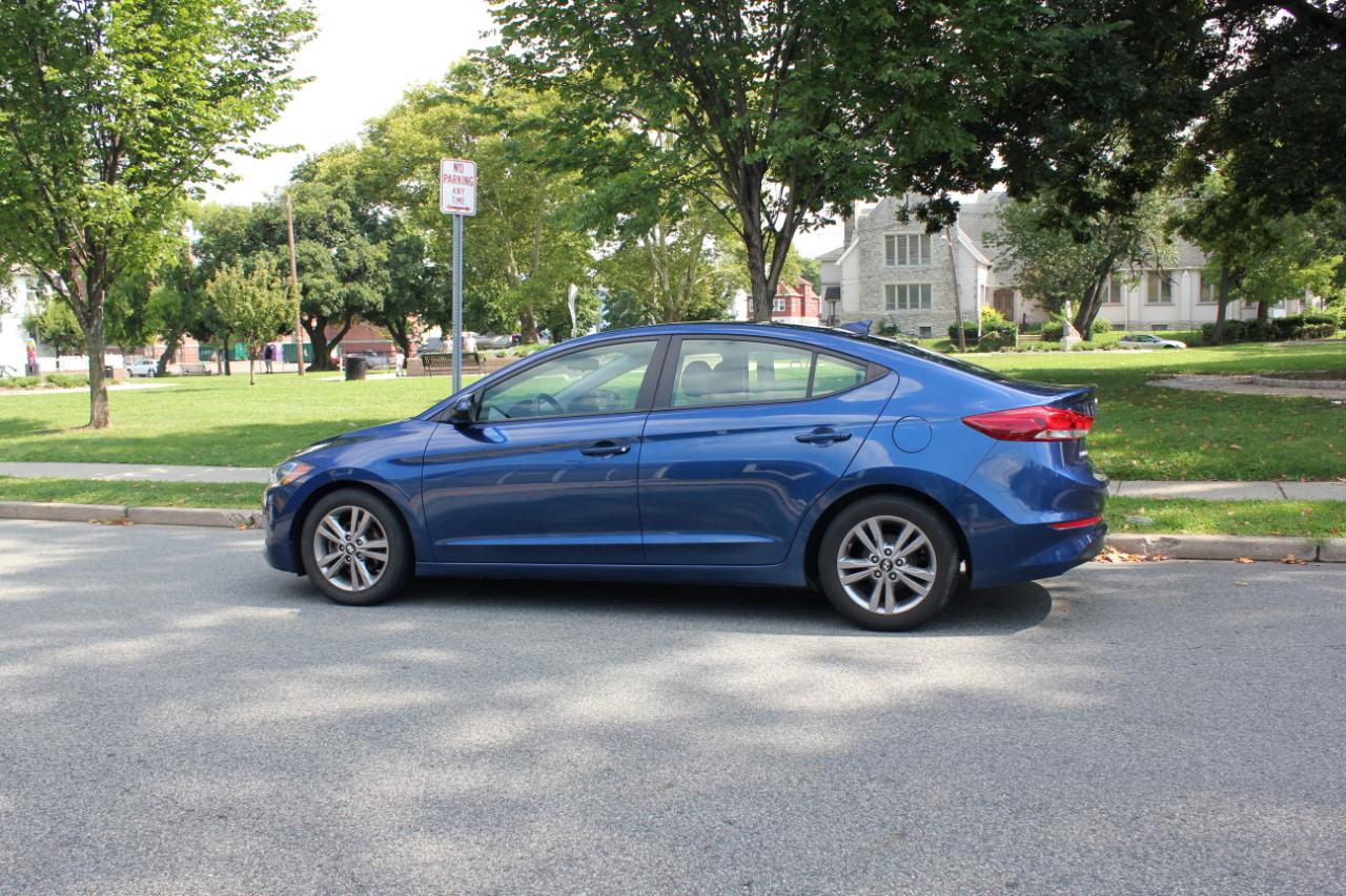 Hyundai Elantra SE 2017