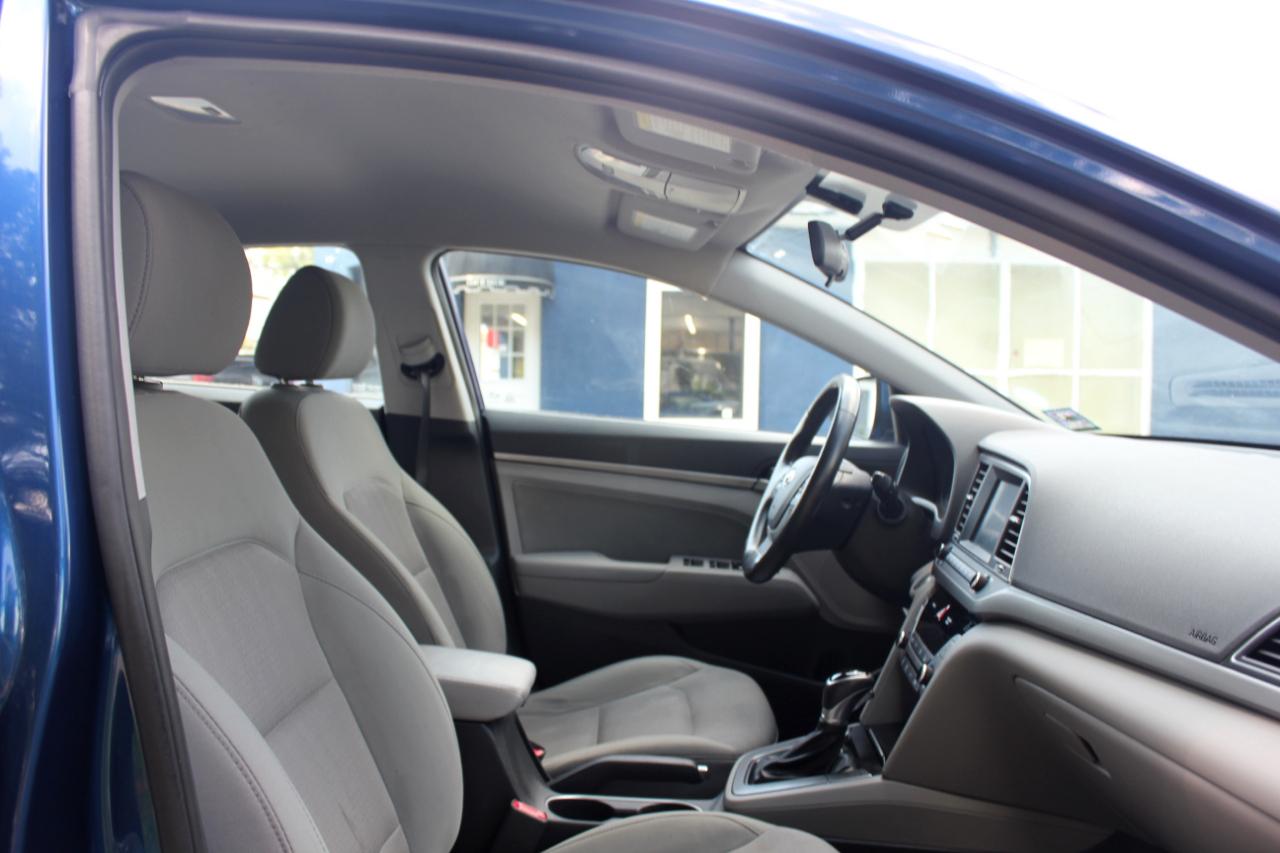 Hyundai Elantra SE 2017