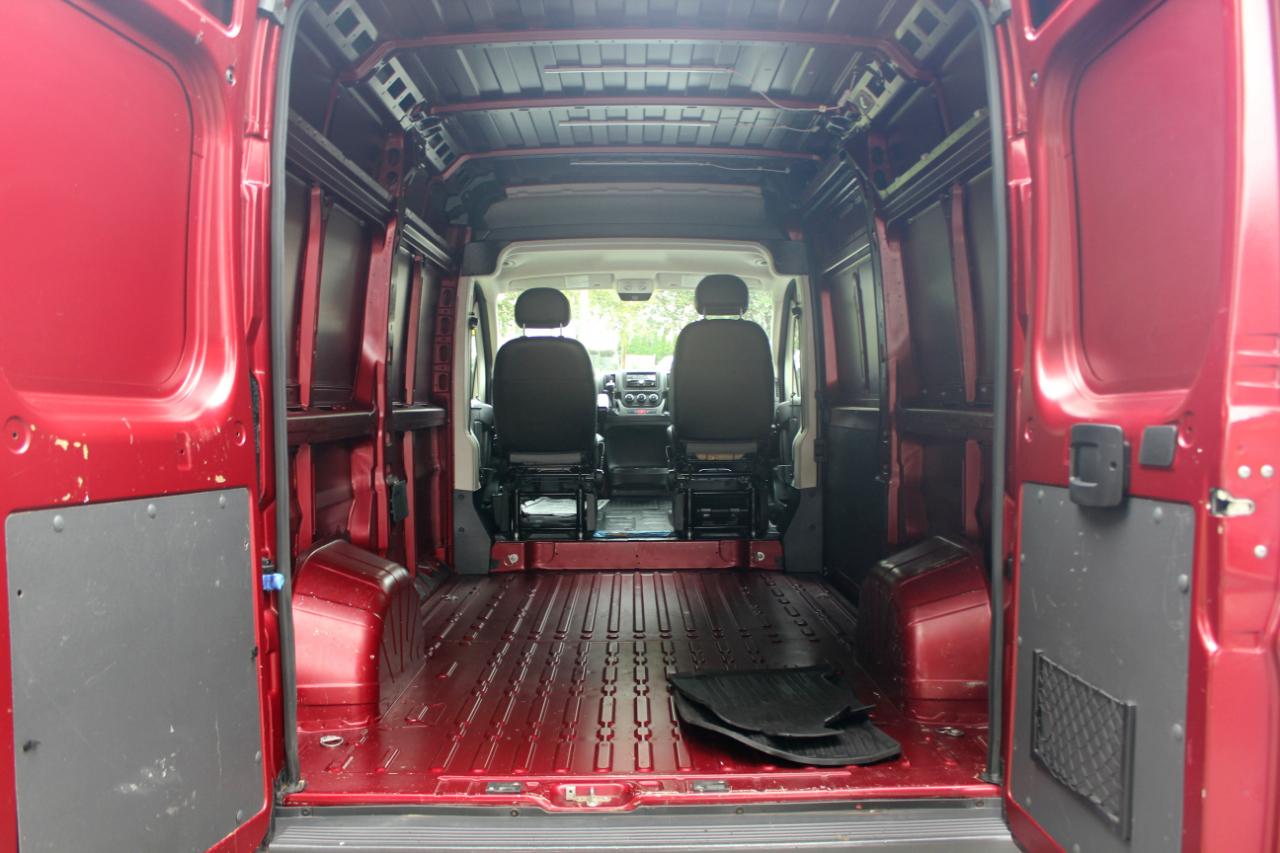 RAM Promaster 1500 High Roof Tradesman 136-in. WB 2014
