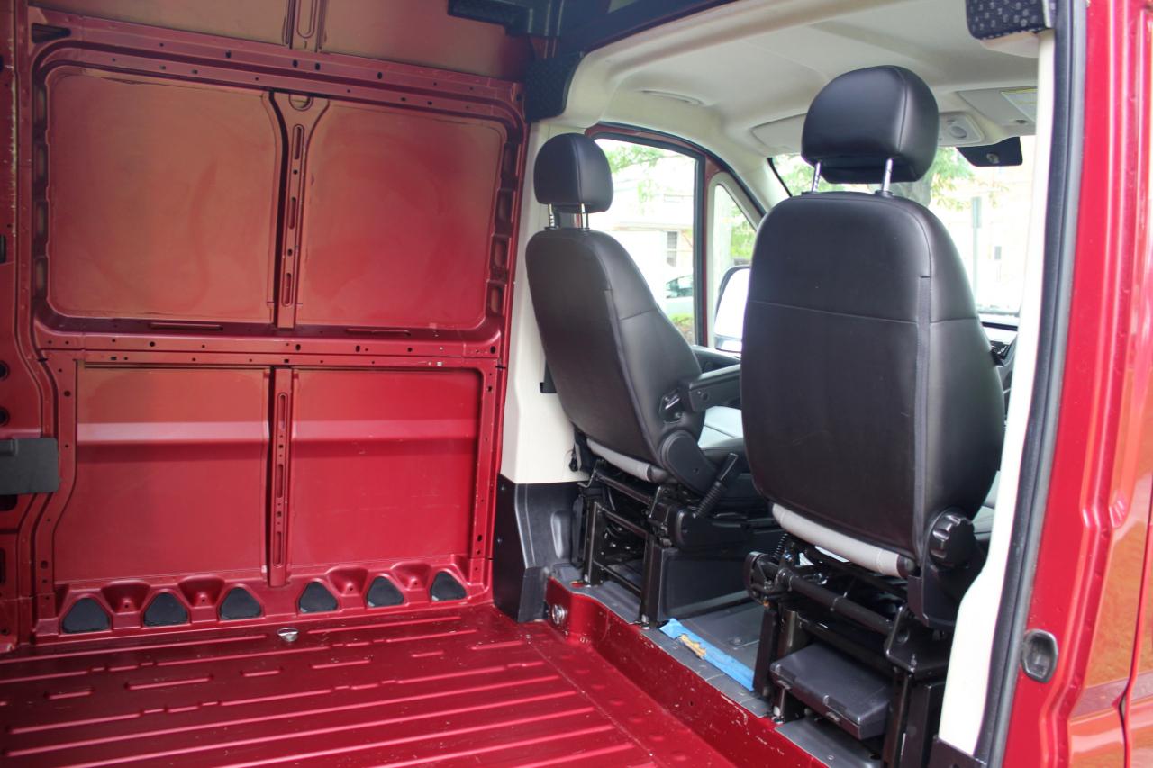 RAM Promaster 1500 High Roof Tradesman 136-in. WB 2014